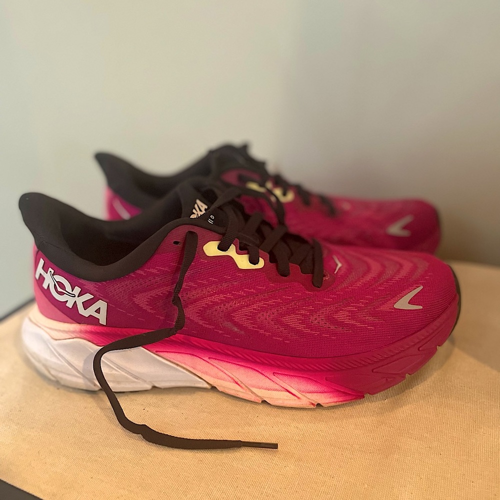 Hoka Arahi 5